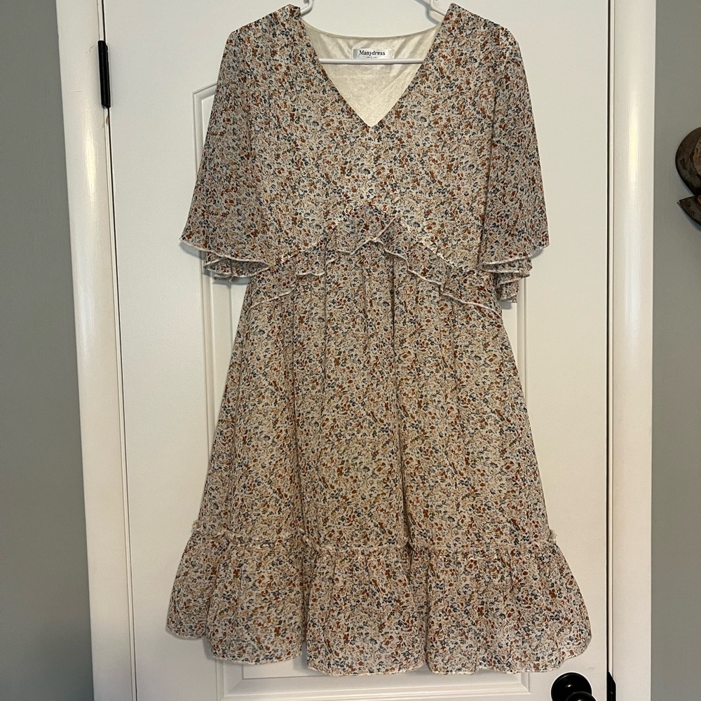 Mignon Cream and Floral V-Neck Dress